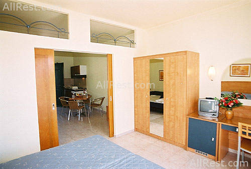 Pefkos Beach Hotel 12